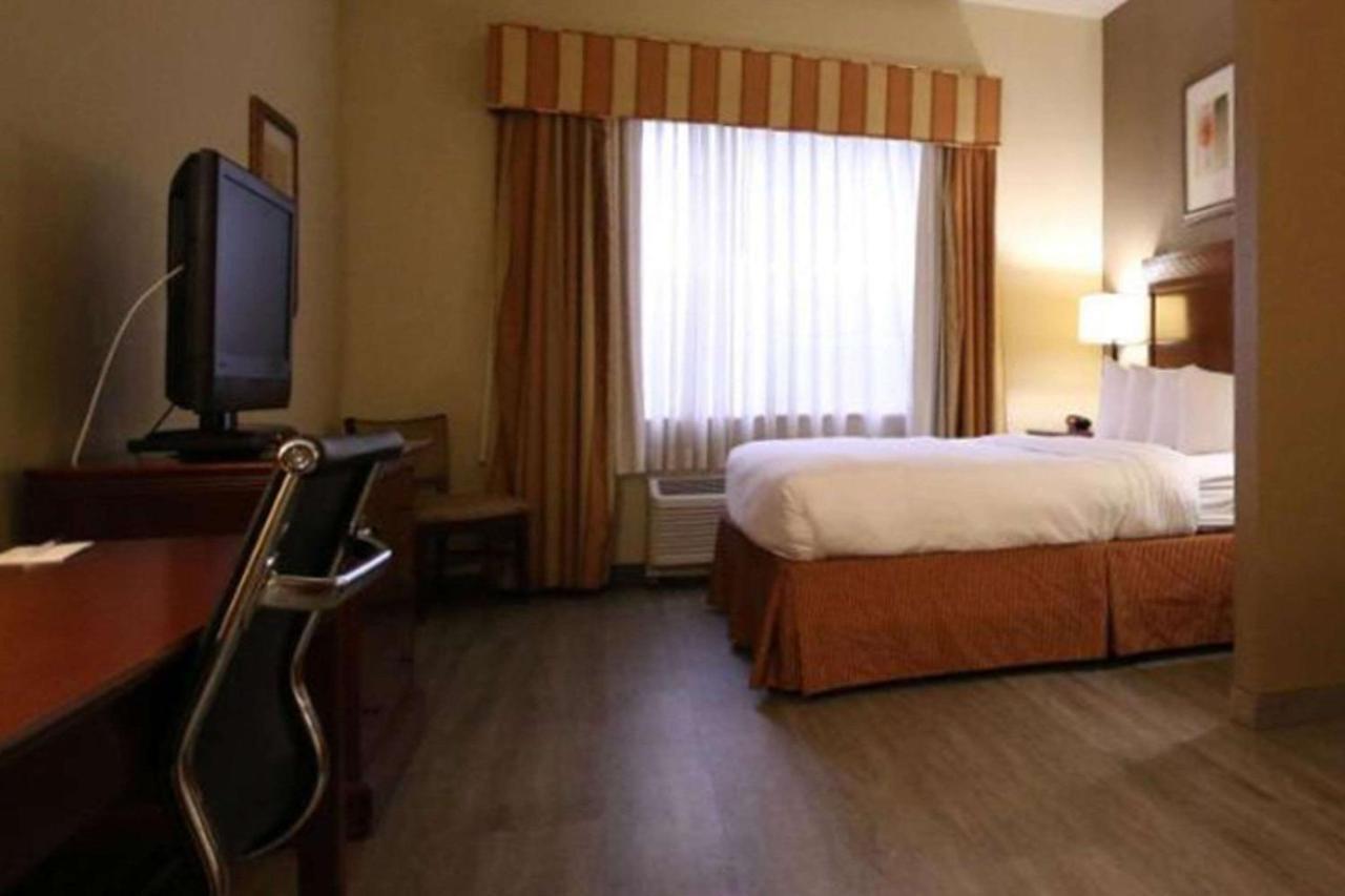 Seffner Inn And Suites Kültér fotó