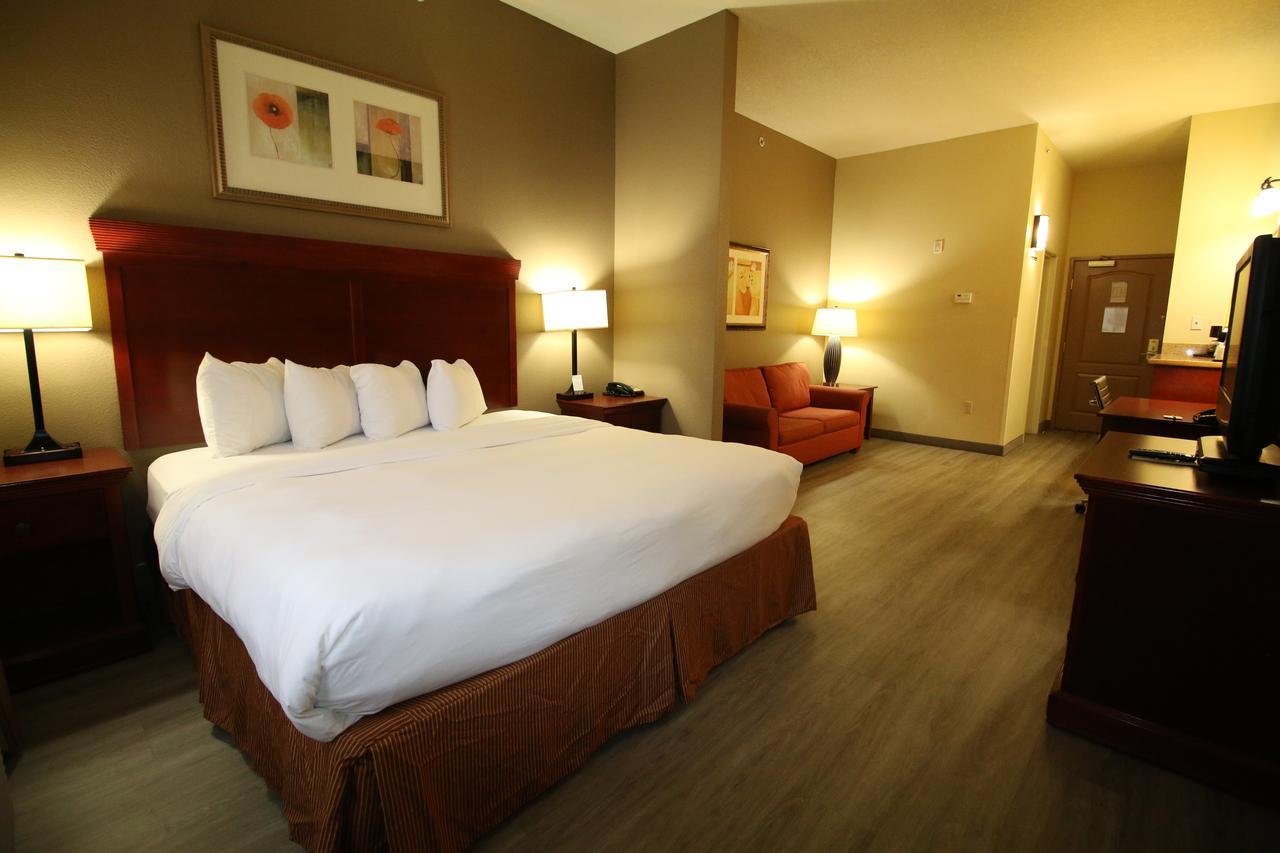 Seffner Inn And Suites Kültér fotó